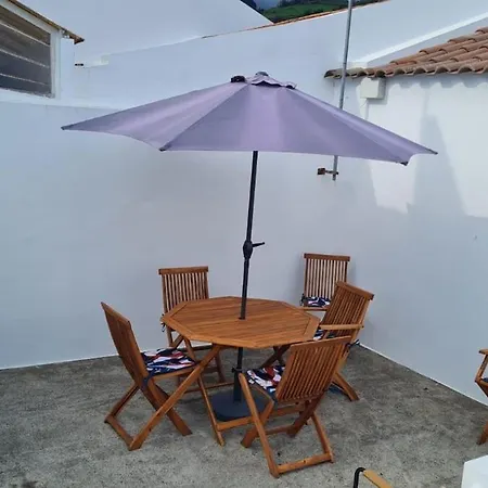 Casa Santo António Água de Alto